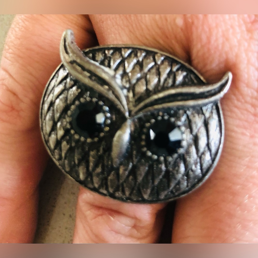 Owl statement ring